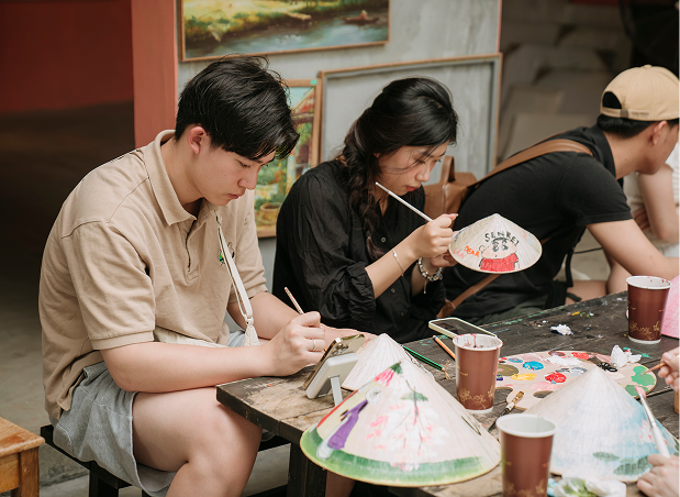 Conical Hat Decoration Workshop